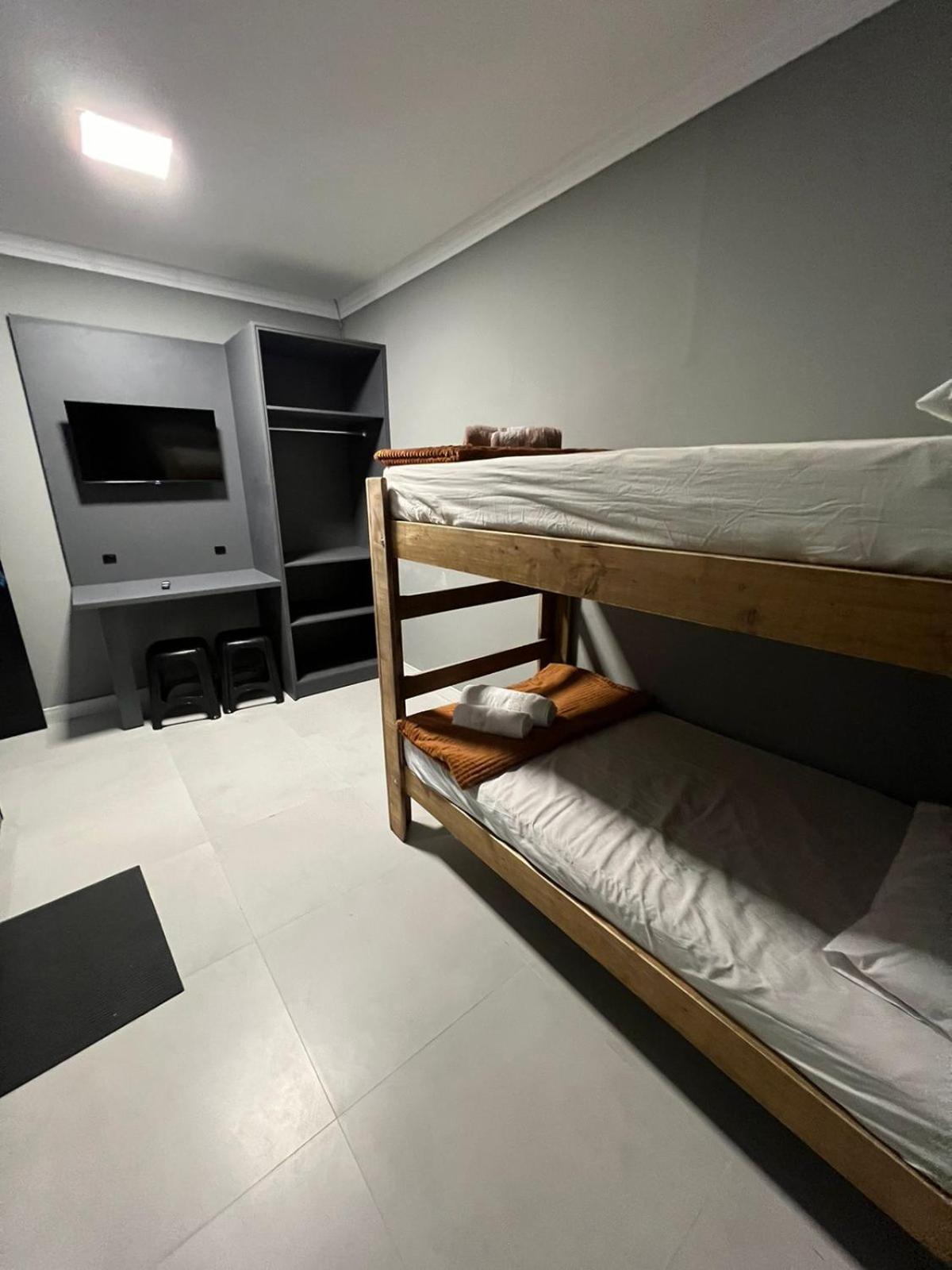 Hospedagem Confortavel E Pratica Para Viajantes E Ferias - Proxima A Br-101 Sao Jose  Exterior foto
